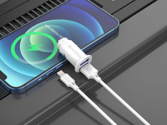 Carregador De Carro Lightning 2Usb 2.4A Branco Carregador De Carro Lightning 2Usb 2.4A Branco