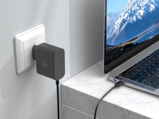 Cargador rápido Techancy TL7347 GaN USB-C de 65 W, pequeño y portátil, compatible con varios disposi Cargador rápido Techancy TL7347 GaN USB-C de 65 W, pequeño y portátil, compatible con varios disposi